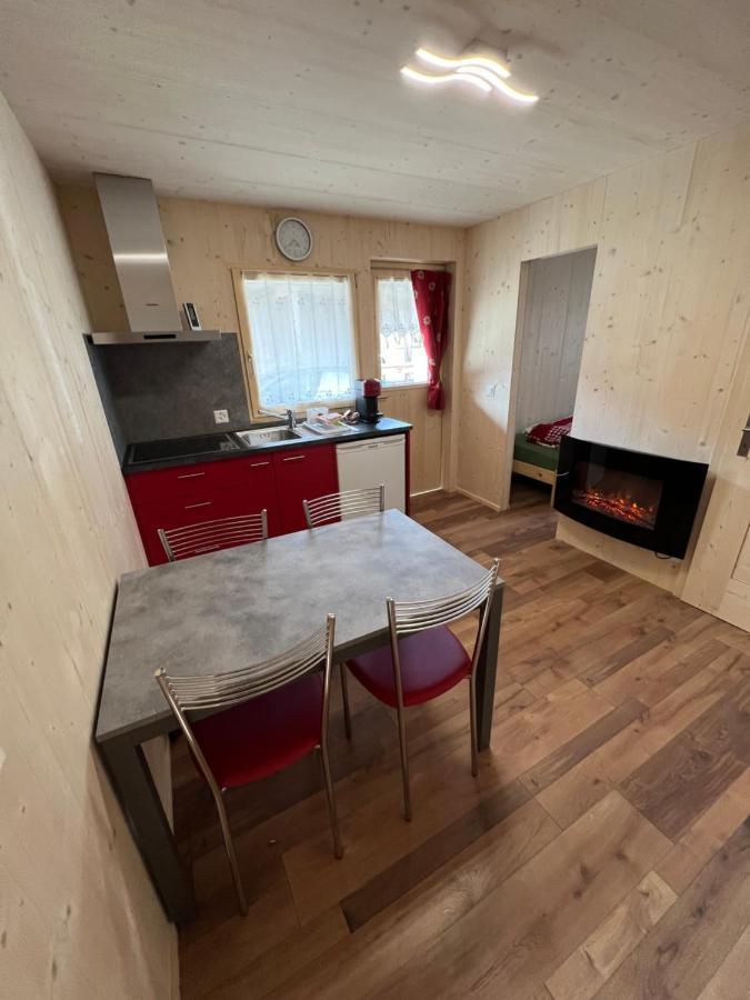 Bungalow Miralago In Camping Cavresc, Via Dal Cavresc 1, 7746 Le Prese-Poschiavo Exteriér fotografie
